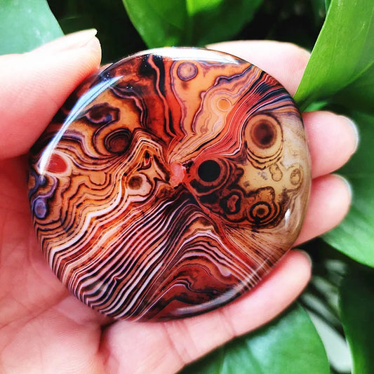 Natural Stone Real Sardonyx Agate Palm Hand Play Witchcraft Supplies Meditation Spiritual Decor Home Decoration Healing Crystals