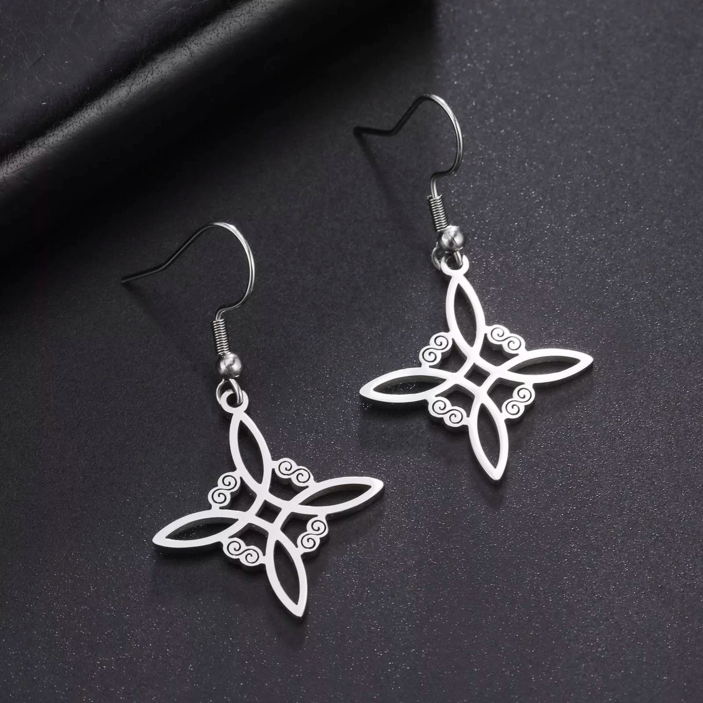 Skyrim Amulet Witch Knot Earring for Women Stainless Steel Witchcraft Drop Earrings Supernatural Wiccan Protection Jewelry Gift